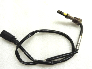 Oriģinālais Audi 2.0 TDI izplūdes gāzu temperatūras sensors 4G0906088AL