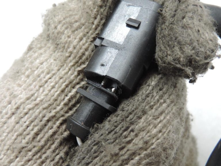 Oriģinālais Audi 2.0 TDI izplūdes gāzu temperatūras sensors 4G0906088AL