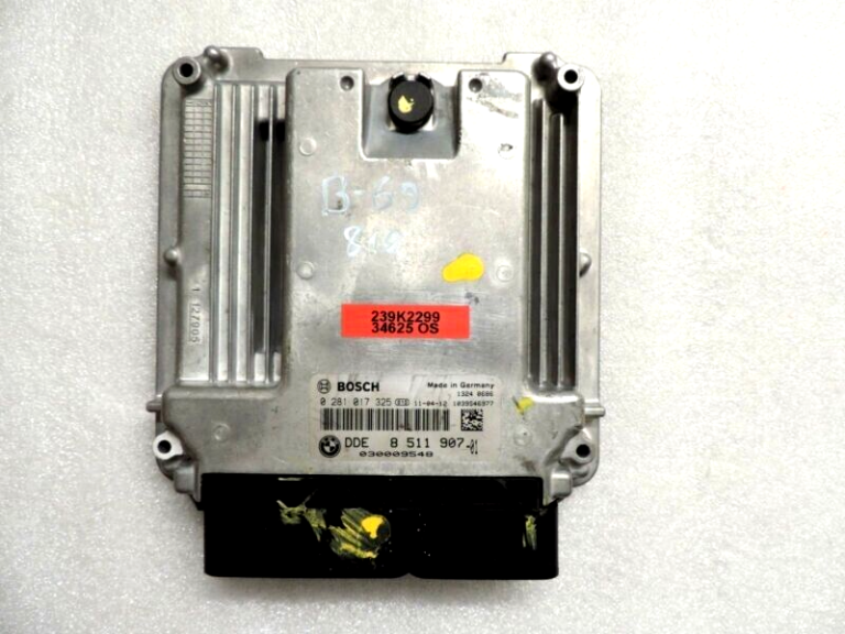 BMW 5. sērijas F10 F11 X3 F25 F33 3.0D N57 Motora vadības bloks Vadības bloks DDE 13618573773