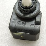 VW Audi Audi Skoda Opel SAAB Mercedes Priekšējo lukturu servomotors LWR Hella 008830-00