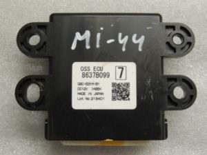 Mitsubishi Outlander III Piekares modulis Piekares vadības bloks Piekare OSS ECU 8637B099