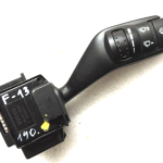 Ford Focus II C-Max stūres kolonnas slēdža tīrītāja slēdzis 4M5T17A553BD 1350067