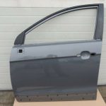 Chevrolet Captiva Priekšējās kreisās durvis Priekšējās kreisās durvis Krāsa GJD Thunder Gray