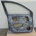 Chevrolet Captiva Priekšējās kreisās durvis Priekšējās kreisās durvis Krāsa GJD Thunder Gray