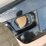 Hyundai Sonata V aizmugurējā bagāžnieka vāka bagāžnieka krāsa melna EB