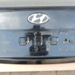 Hyundai Sonata V aizmugurējā bagāžnieka vāka bagāžnieka krāsa melna EB