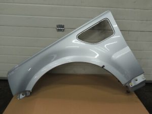 Range Rover Sport HSE L320 Mudguard Front Left Color 798 Zermatt Silver