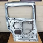 Mazda 5 CR19 CR Aizmugurējās kreisās durvis Krāsa Icy Blue Metallic 33Y Aizmugurējās kreisās durvis