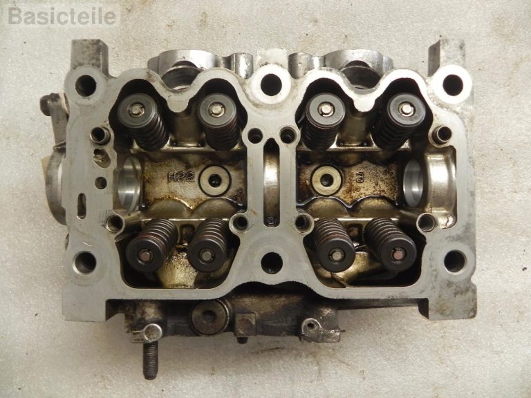 Subaru Impreza II GD RS 2.5i 16v cilindra galva Labā cilindra galva EJ25 NA SOHC