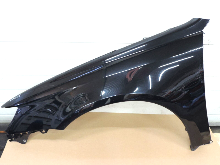 Subaru Legacy IV priekšējais kreisais dubļusargs priekšējais kreisais krāsa 32J melns 57110AG0909P