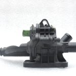 Peugeot Citroen 1.6HDi DV6 oriģinālais termostata korpuss 1336AX 9684588980