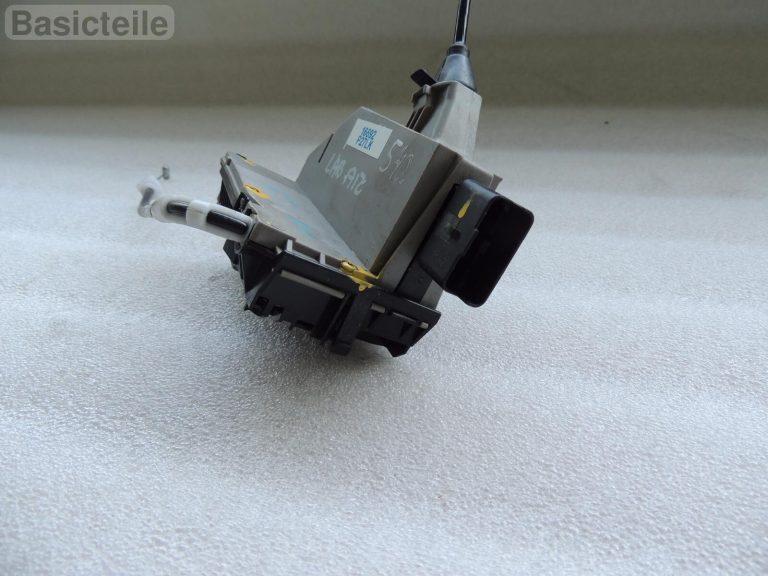 Peugeot 2008 Aizmugurējā labās puses durvju slēdzene Bloķēšanas mehānisms 9688080980