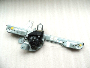 Peugeot 208 2008 Priekšējā kreisā loga regulatora motora piedziņa 9673154480