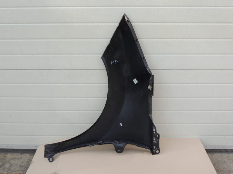 Peugeot 3008 Priekšējais labais spārns 7841Z1 KTV – BLACK PEARL PAINT