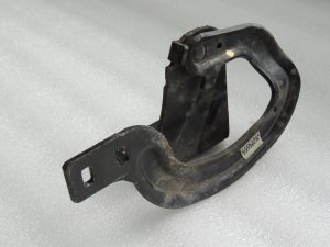 Peugeot 3008 I Петли задней правой нижней двери 9683213680 8613F5