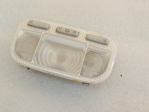 Peugeot 3008 I Interjera apgaismojums Lasīšanas gaisma Interjera apgaismojums 9680713880 6362Q2