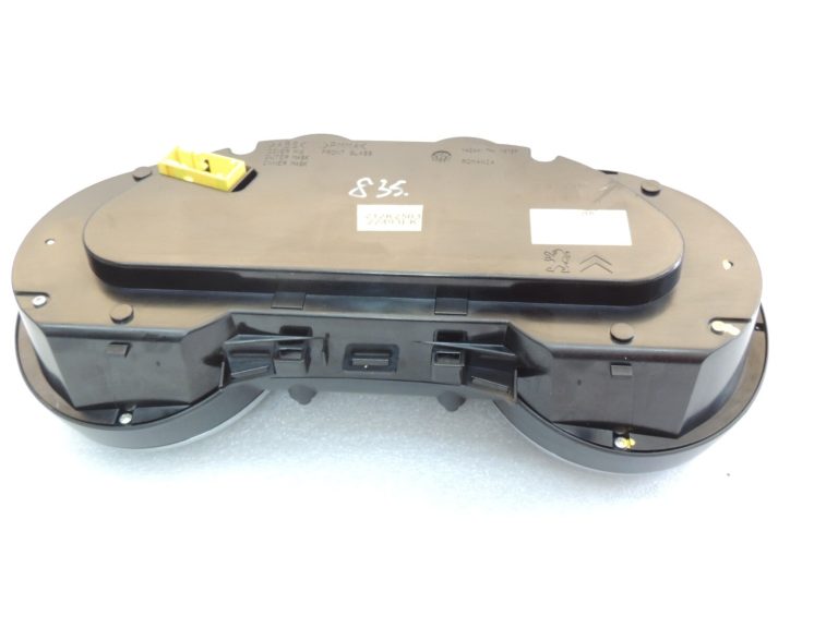 Peugeot 3008 I Diesel Milen spidometrs MPH instrumentu klasteris 9666175180 6103Y2