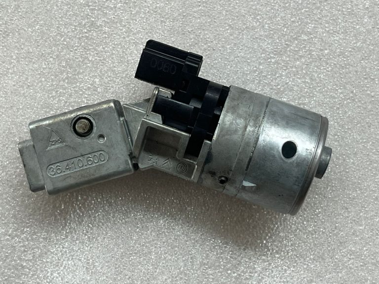 Peugeot 3008 aizdedzes slēdzene ar atslēgu komplektu 36410600