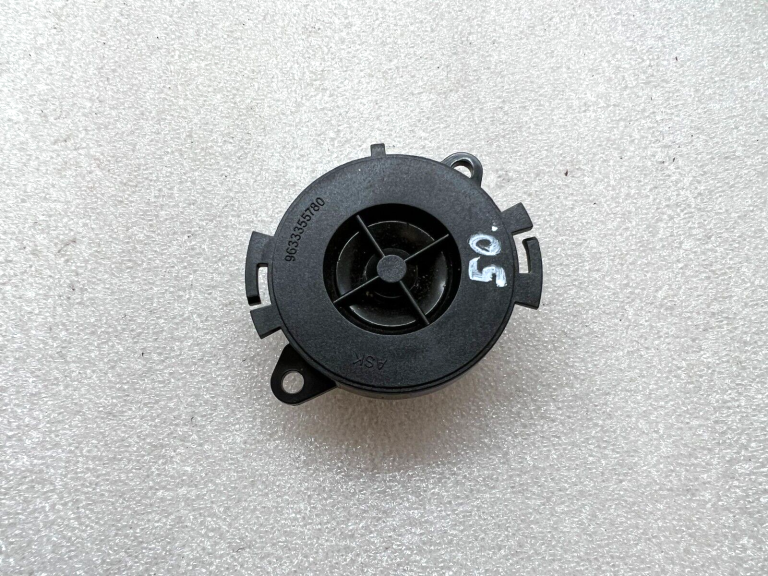 Peugeot Citroën C2 C3 C4 207 208 308 307 3008 5008 SPEAKER 6562C7