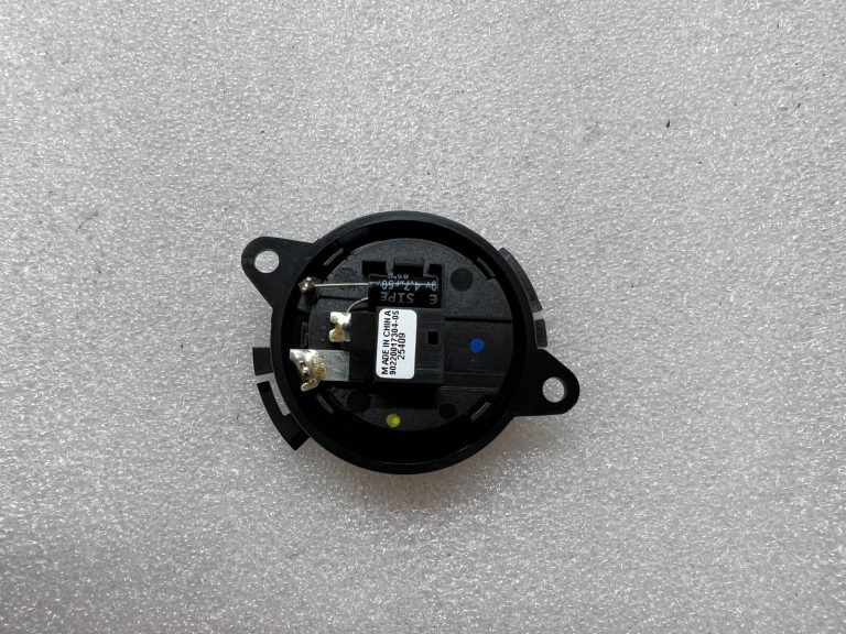 Peugeot Citroën C2 C3 C4 207 208 308 307 3008 5008 SPEAKER 6562C7