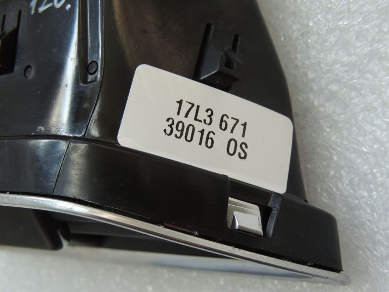 Peugeot 508 I Priekšējā kreisā paneļa ventilācijas restes gaisa sprausla 9686457377