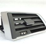 Peugeot 508 I Priekšējā kreisā paneļa ventilācijas restes gaisa sprausla 9686457377