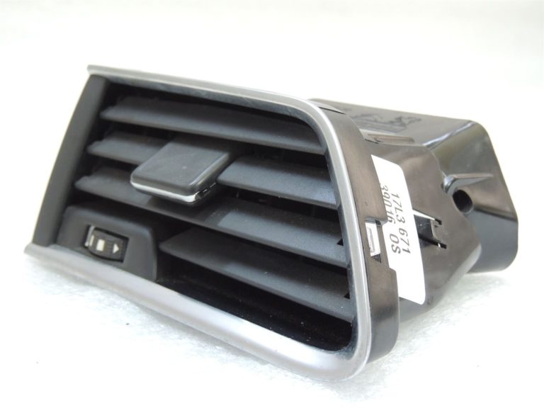 Peugeot 508 I Priekšējā kreisā paneļa ventilācijas restes gaisa sprausla 9686457377