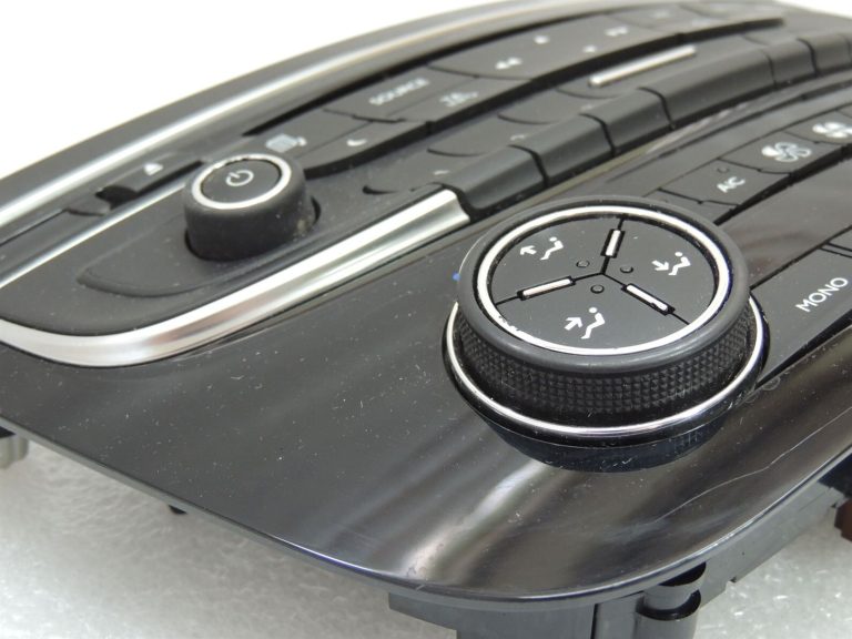 Peugeot 508 I Radio gaisa kondicionētājs gaisa kondicionēšanas vadības bloks vadības bloks 98023795XZ
