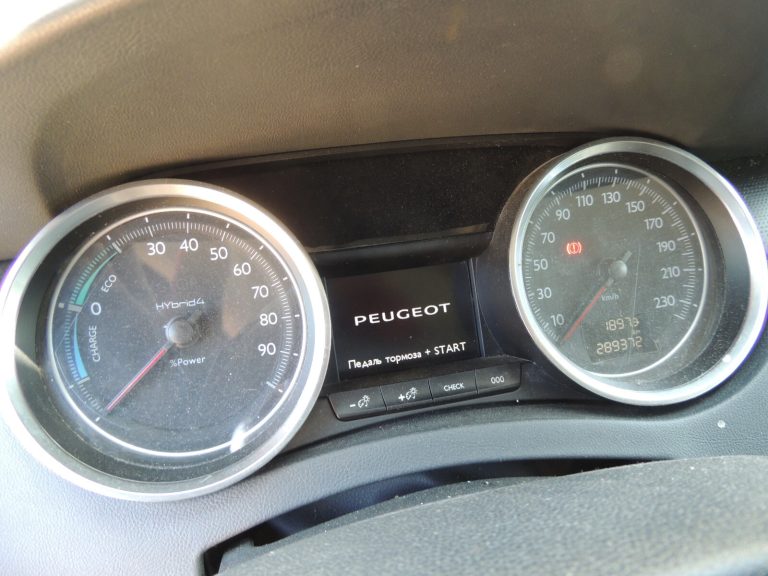 Peugeot 508 I Instrumentu paneļa spidometra ekrāni Displejs 9801784480