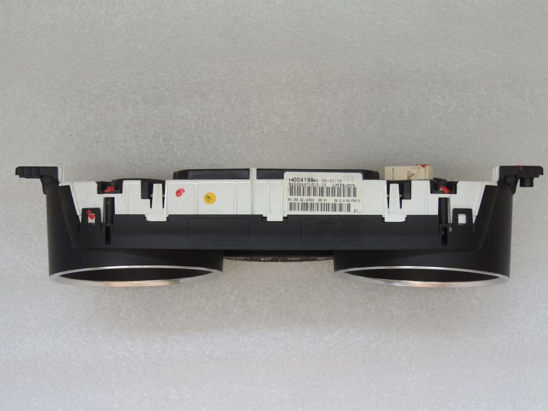 Peugeot 508 I 2.0HDi Hybrid4 Spidometra rādījums instrumentu panelī 9800419880