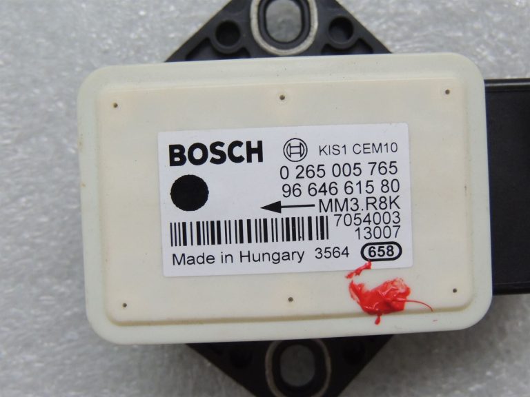Peugeot Citroen novirzes ātruma sensora vadības bloks Novirzes ātruma sensors 9664661580