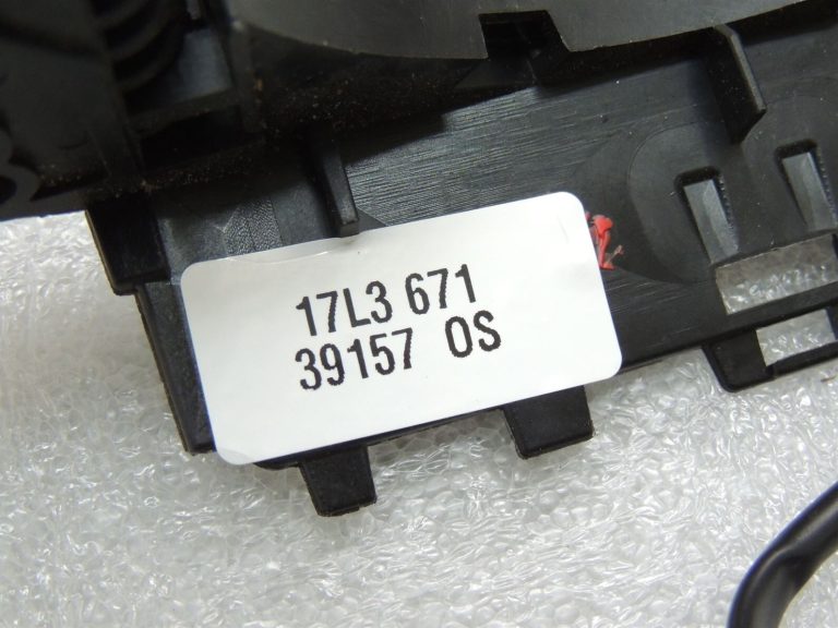 Peugeot 508 I Citroen stūres rata pārnesumkārbas pārslēdzējs 96667245ZD