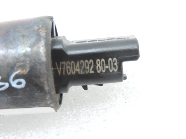 Oriģinālais Peugeot 508 I (8D) 1.6 THP sadales vārsta elektromagnētiskais vārsts 1922V9, 1628924280