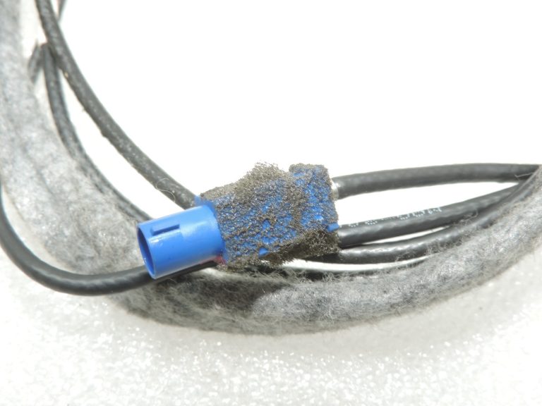 Oriģinālā Peugeot 508 I (8D) GPS antenas instalācija 9688932980, 96 88 93 29 80