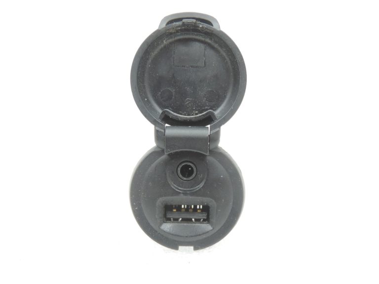 Oriģinālā Peugeot 508 I (8D) AUX un USB savienojuma ligzda 6574JV, 96645227ZD