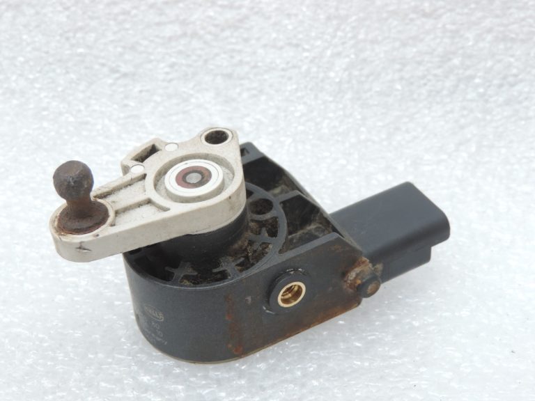 Oriģinālais Peugeot 508 I Citroen C5 III aizmugurējais līmeņa sensors 5273J9, 9663696880