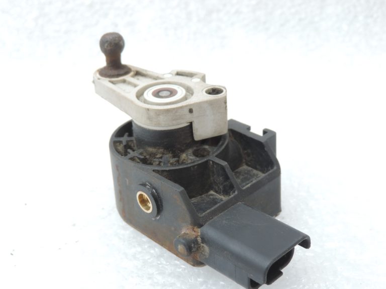 Oriģinālais Peugeot 508 I Citroen C5 III aizmugurējais līmeņa sensors 5273J9, 9663696880