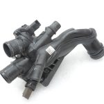 Oriģinālais Peugeot 508 I (8D) 1.6 THP termostata korpuss 9808647280, 98 086 472 80