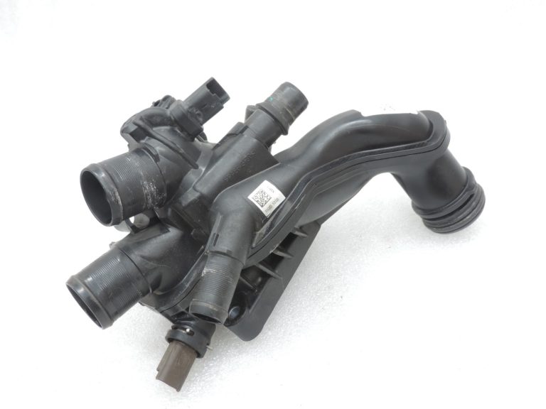 Oriģinālais Peugeot 508 I (8D) 1.6 THP termostata korpuss 9808647280, 98 086 472 80