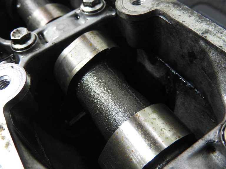 Citroen Peugeot 2.0 HDI 9633750210 200GN 0801T5 cilindra galva.