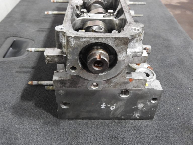 Citroen Peugeot 2.0 HDI 9633750210 200GN 0801T5 cilindra galva.