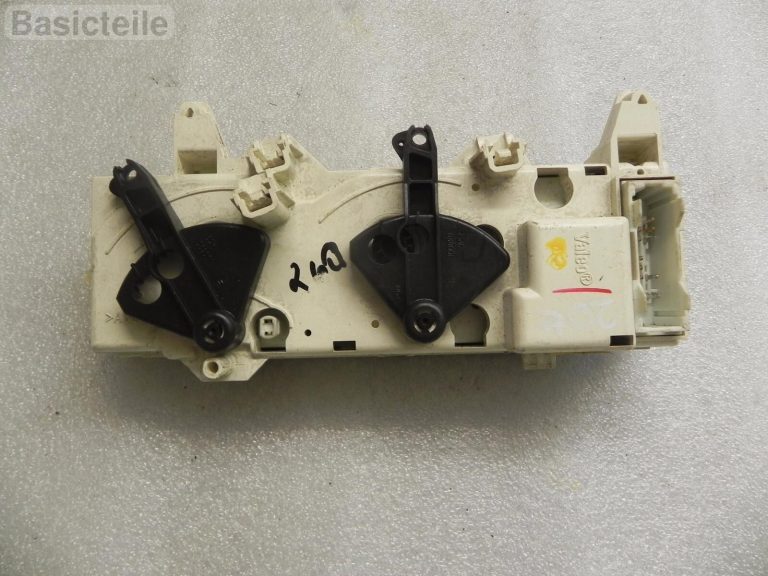 Renault Megane I Klimata kontroles panelis Automātiskā klimata kontrole 662367T