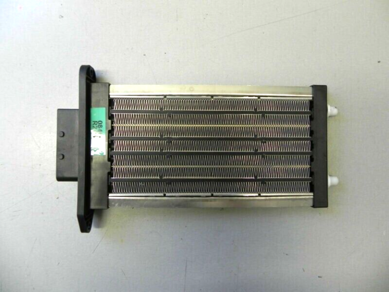 Renault Laguna III Siltummainis Sildelementa radiators Sildelements Elektriskais