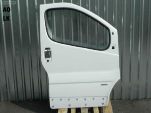 Opel Vivaro Renault Traffic Durvis priekšējās labās, baltas 474 / 10U Durvis priekšējās, labās