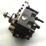Oriģinālais Bosch 2.2/2.5dCi dīzeļdegvielas sūknis Renault Nissan Opel 0445010033