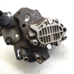 Oriģinālais Bosch 2.2/2.5dCi dīzeļdegvielas sūknis Renault Nissan Opel 0445010033