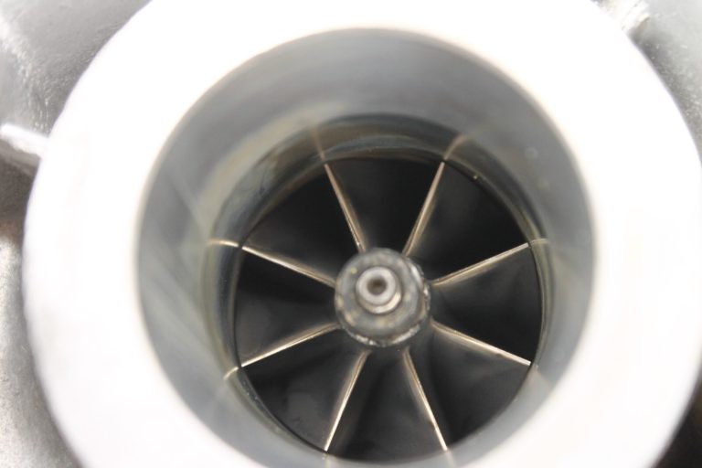 32Tkm!!! Oriģināls Renault Nissan 1.5 dCi 66kW K9K K9K608 turbokompresors 144116213R