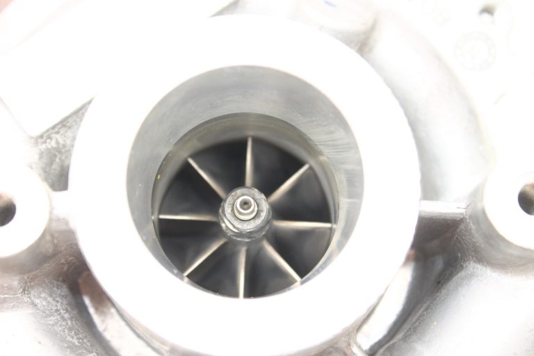 32Tkm!!! Oriģināls Renault Nissan 1.5 dCi 66kW K9K K9K608 turbokompresors 144116213R