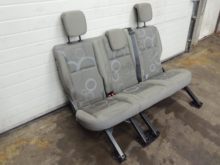 Renault Kangoo II Express aizmugurējais sēdeklis Aizmugurējais sēdeklis Aizmugurējais sēdeklis