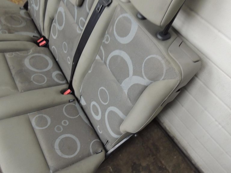 Renault Kangoo II Express aizmugurējais sēdeklis Aizmugurējais sēdeklis Aizmugurējais sēdeklis
